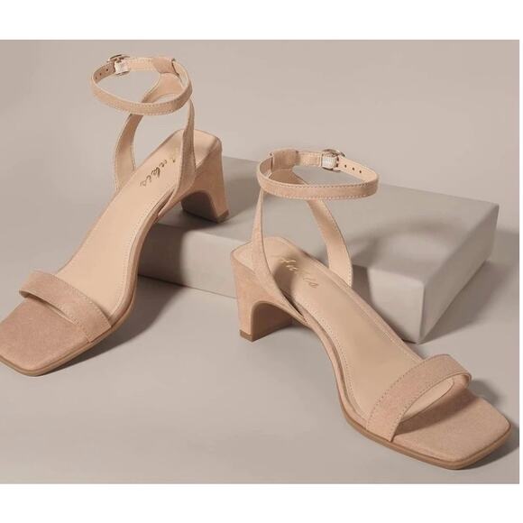NEW Ankis Nude Square Toe Block Heel Sandals - Size 8 - Picture 1 of 12